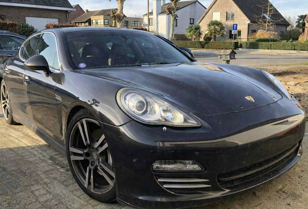 Porsche Panamera 4S PDK