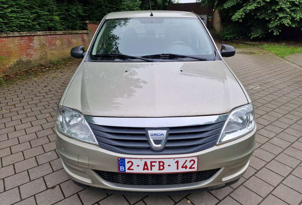 Dacia Dacia Logan 1 2i *40 000 km * 2011* Essence * CT O