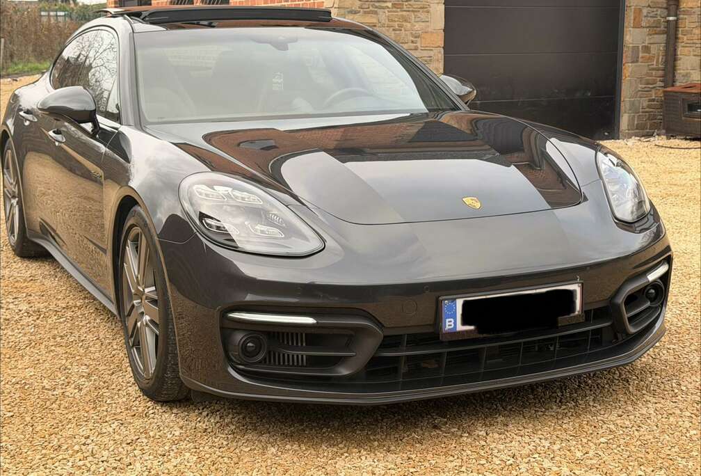 Porsche 4 e-Hybrid Sp.Tur.Plat.Edition 2.9 V6 Bi-Turbo PHE