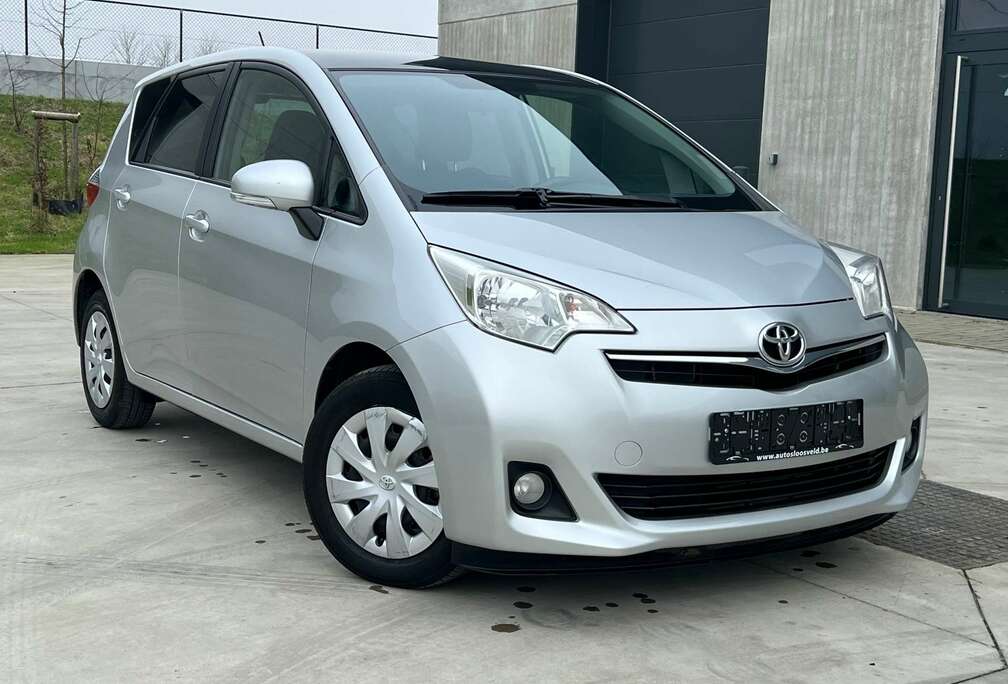 Toyota Verso S 1.33 VVT-i AUTOMAAT/CAMERA/PANO/ 61.500 KM