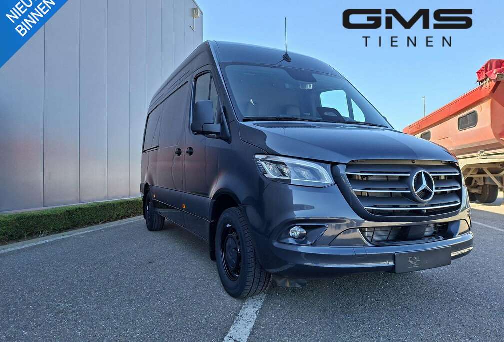 Mercedes-Benz 319 L2 SELECT DISTRONIC Trekhaak 3.5t 62.415+B