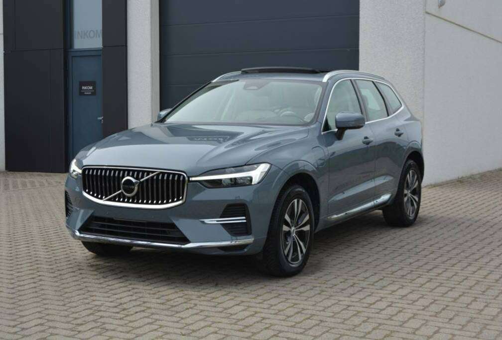 Volvo XC60 T6 350PK PHEV Recharge AWD Pano/trekhaak/2023