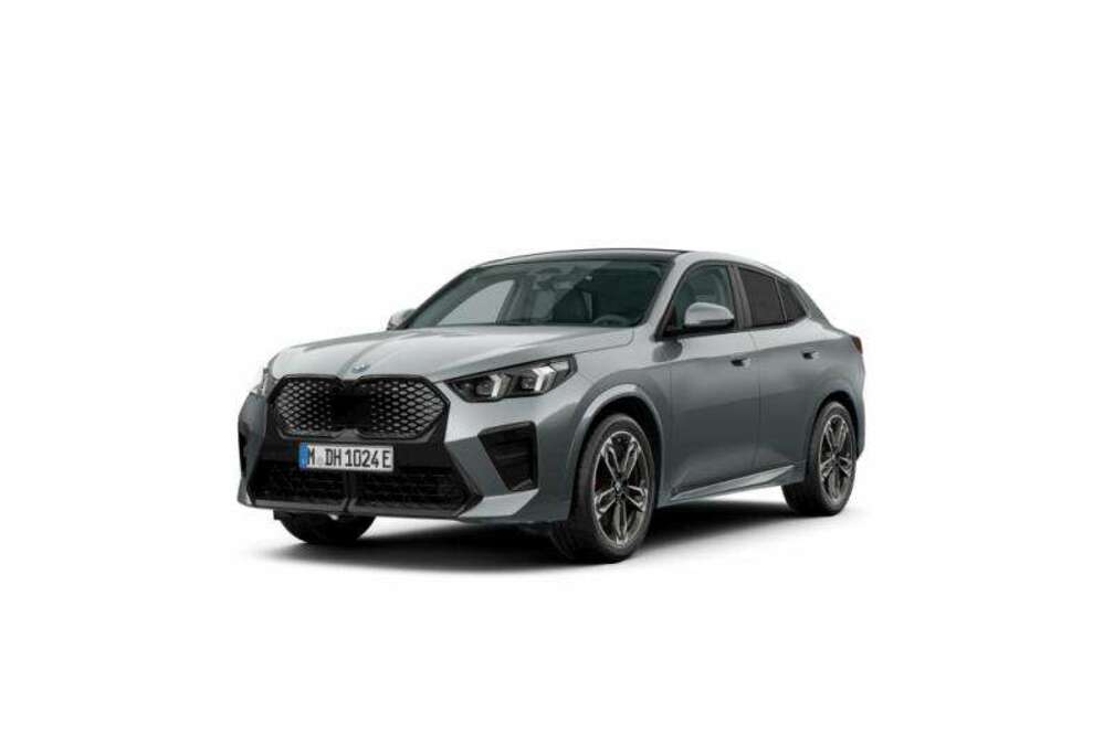 BMW iX2 eDrive20 M Sport PRO | PANO | TREKHAAK | ADAPT