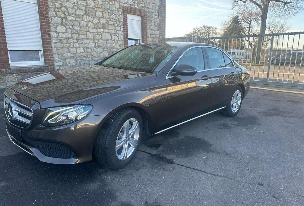 Mercedes-Benz E 220 d