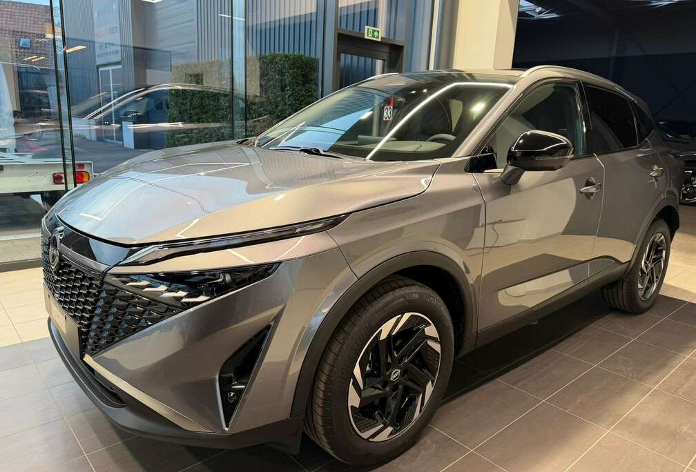 Nissan Mild-Hybrid 158 XTronic 2WD N-connecta+glass roof