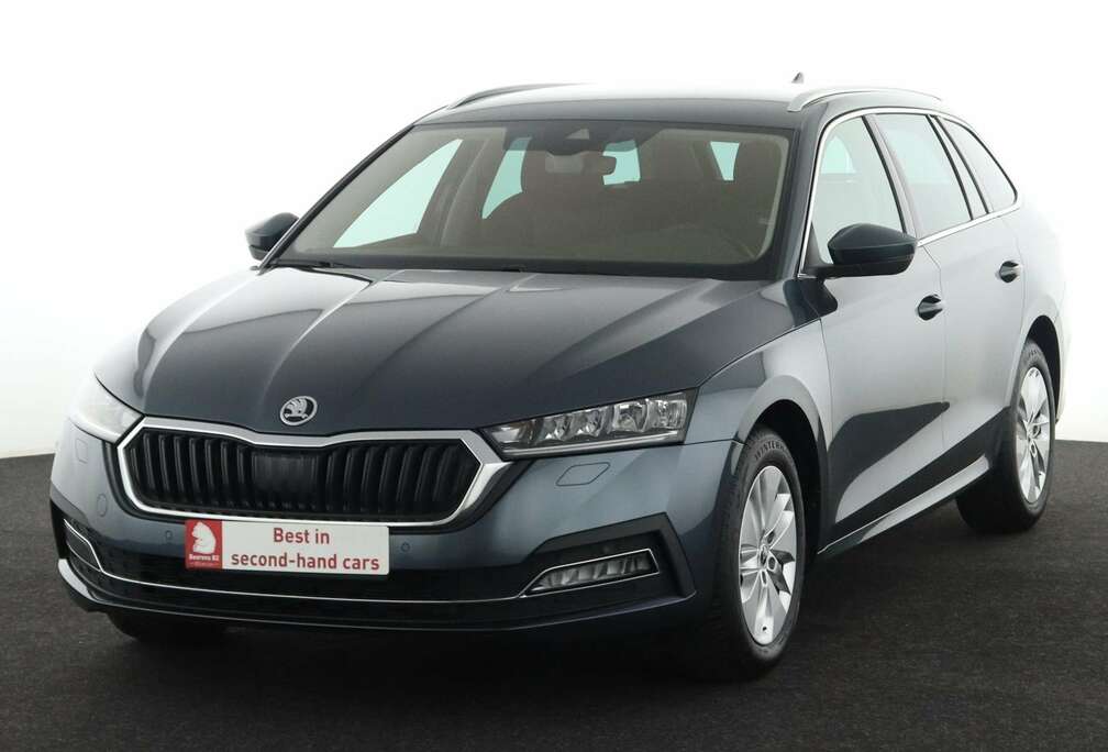 Skoda COMBI AMBITION 2.0TDI DSG7 + A/T + GPS + CARPLAY +