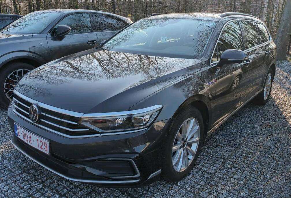 Volkswagen Passat GTE 1.4 eHybrid PHEV Business DSG (160 kW)