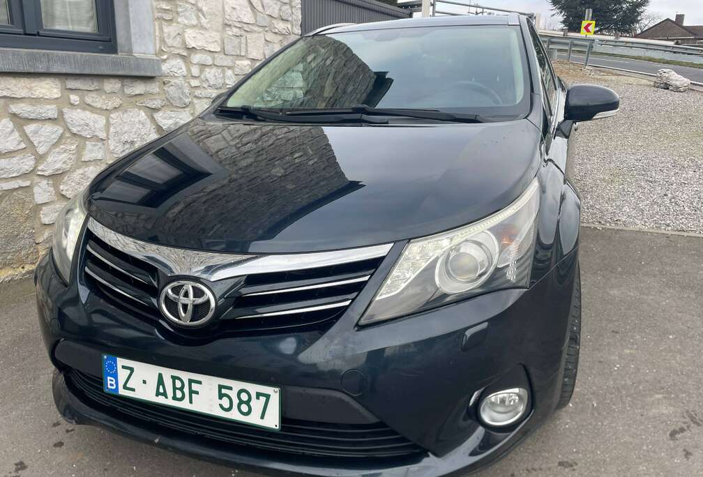 Toyota Avensis SW 2.0 D-4D Prete à immatriculer