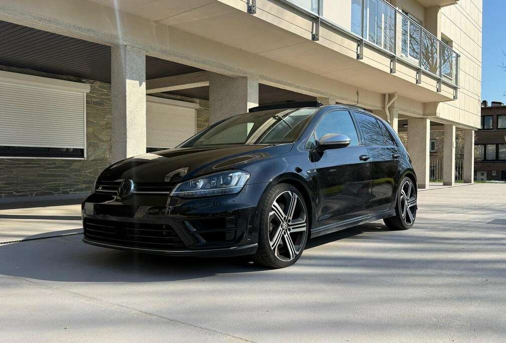Volkswagen Golf 7R (Toit Ouvrant - Dynaudio - Keyless…)
