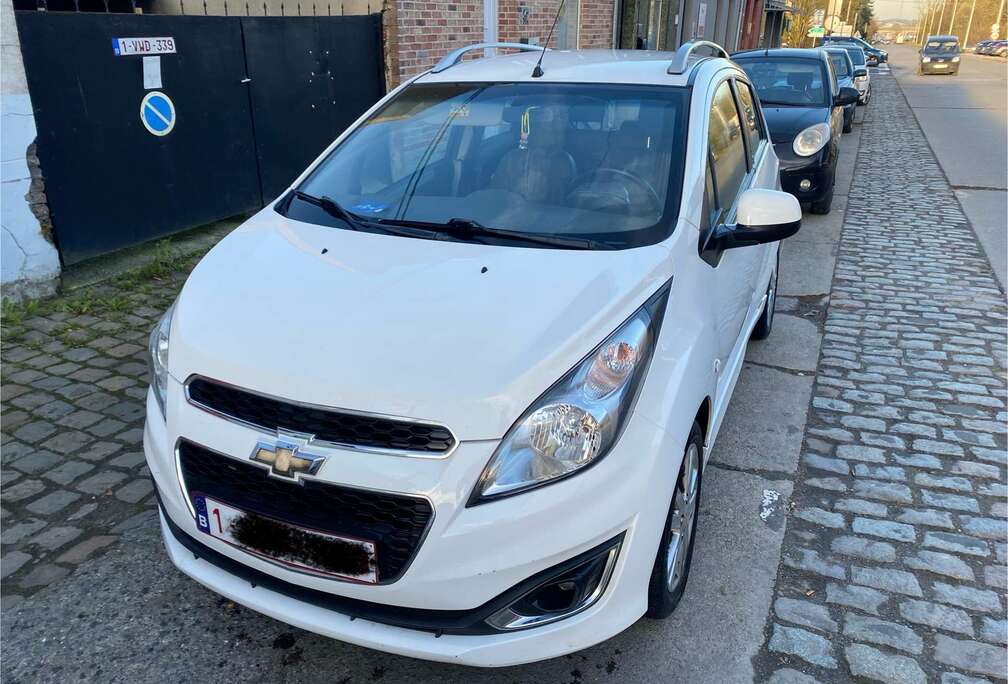 Chevrolet Spark 1.2i LTZ