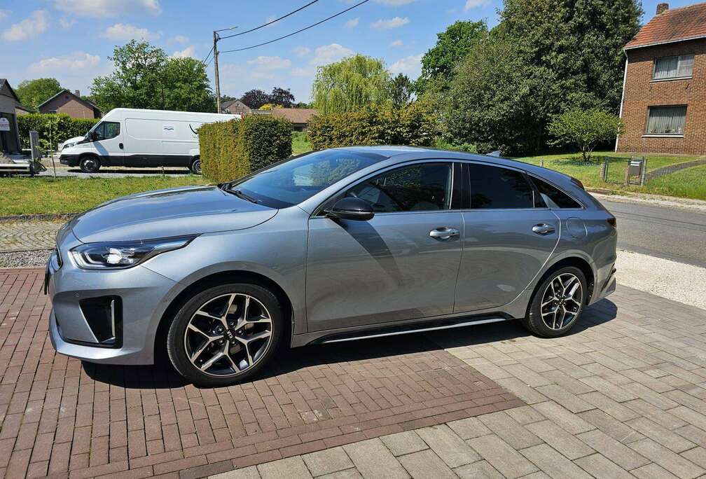 Kia ProCeed 1.5 T-GDi GT-Line DCT ISG