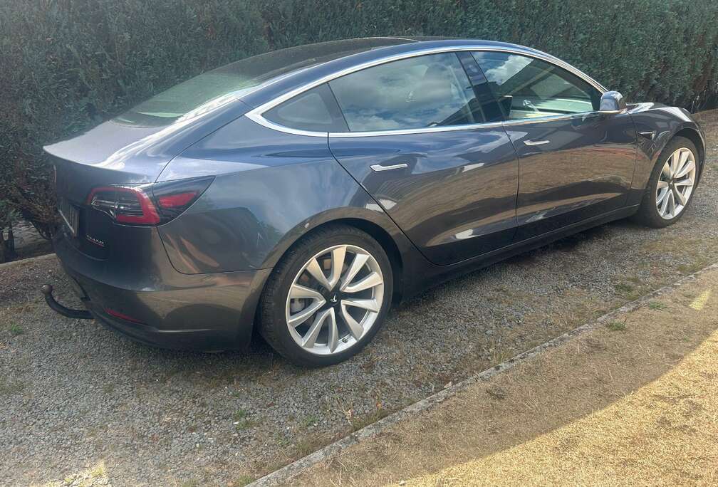Tesla Model 3 75 kWh Performance Dual Motor