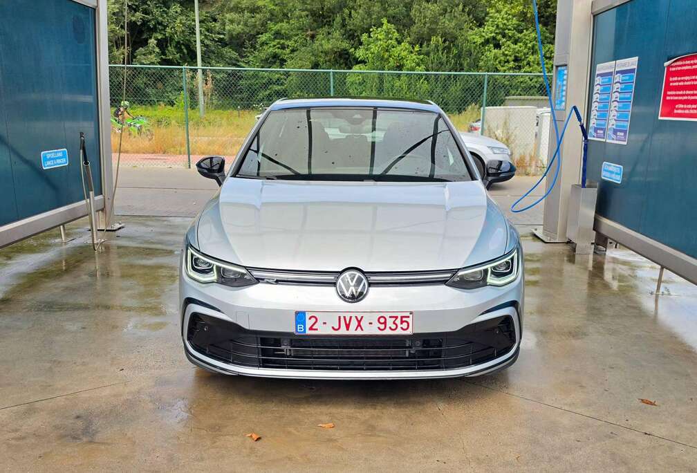 Volkswagen Golf 1.5 eTSI R-Line Business Premium OPF DSG