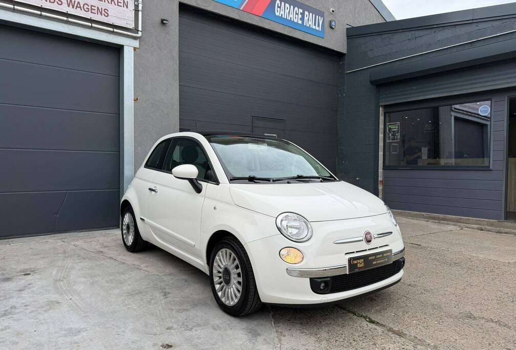 Fiat 500 1.2i Lounge