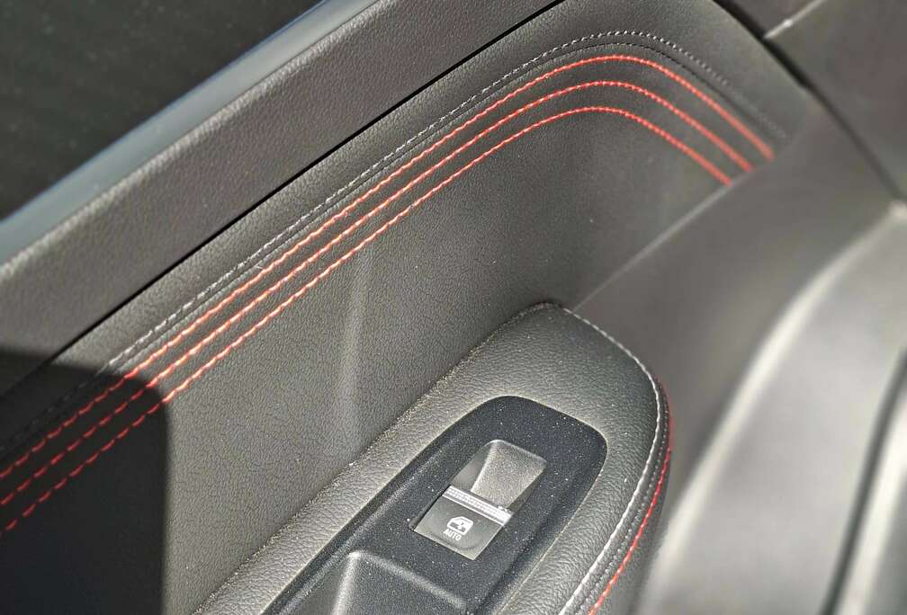 Renault Arkana 1.3 TCe R.S.Line GPF EDC