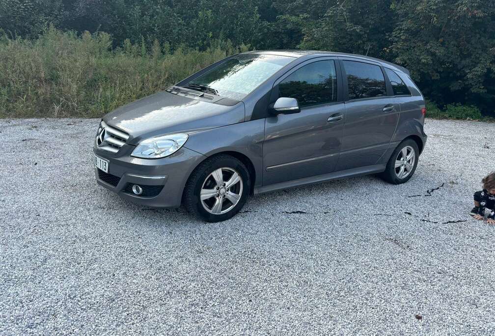 Mercedes-Benz B 180 CDI