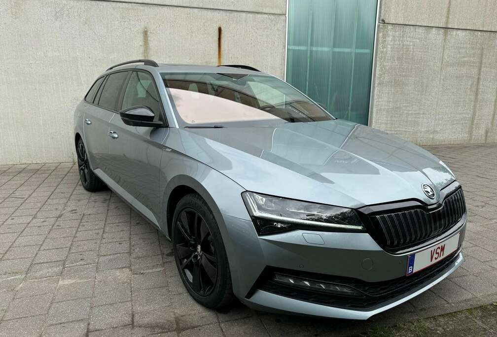 Skoda 1.4 TSI PHEV Sportline DSG (160 kW)