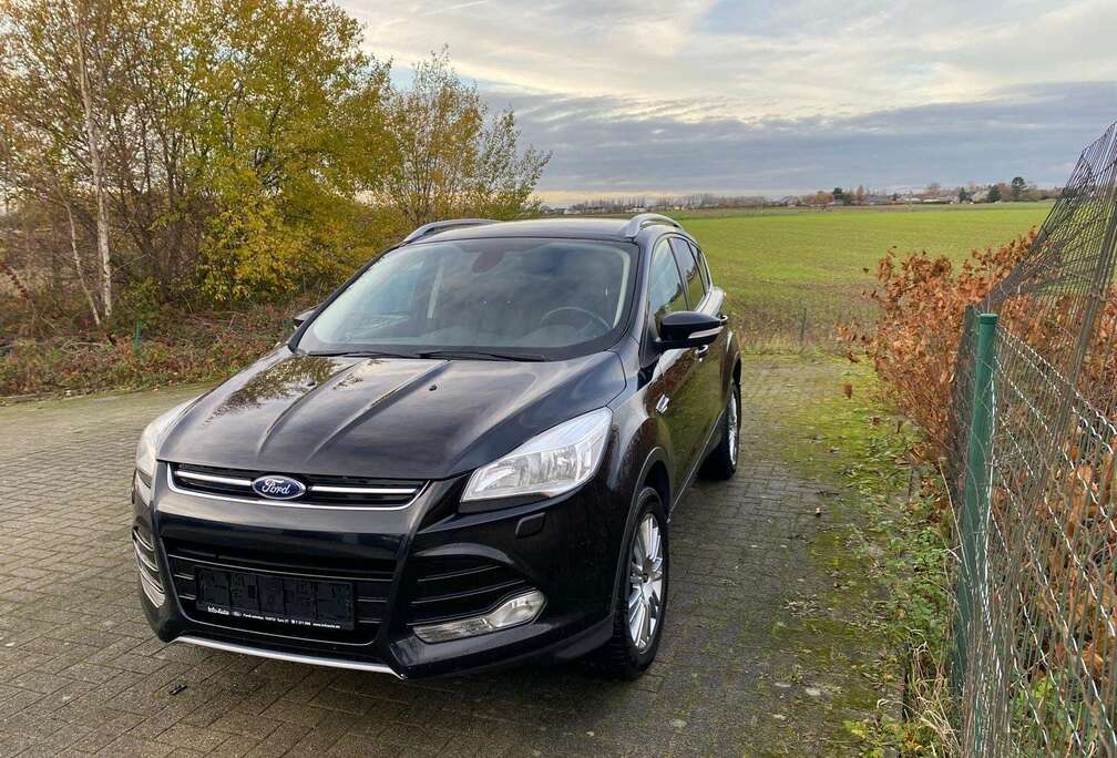 Ford Kuga 2.0 TDCi 4WD Champions Plus Edition PS