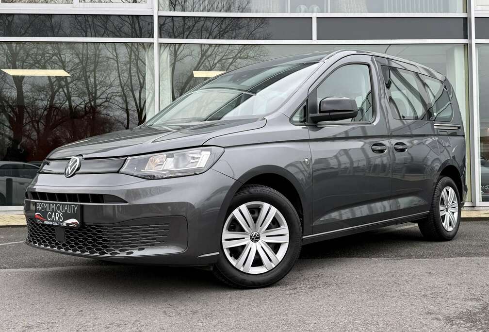 Volkswagen CARPLAY / SENSOREN / CRUISECONTROL / DAB / AIRCO