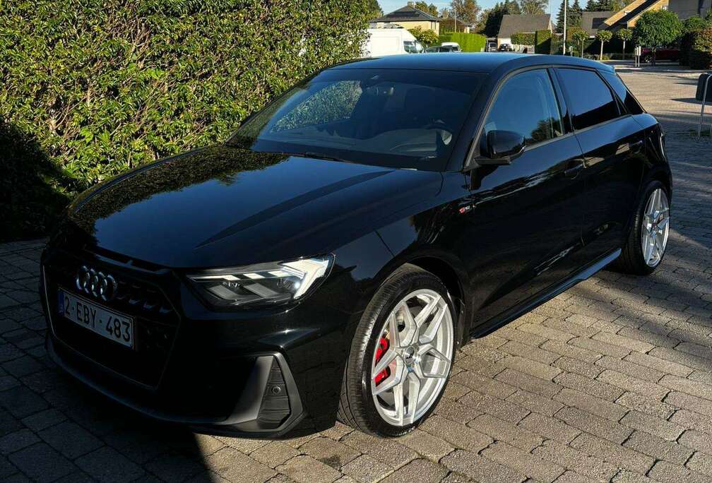 Audi A1 40 TFSI Sportback S tronic S line