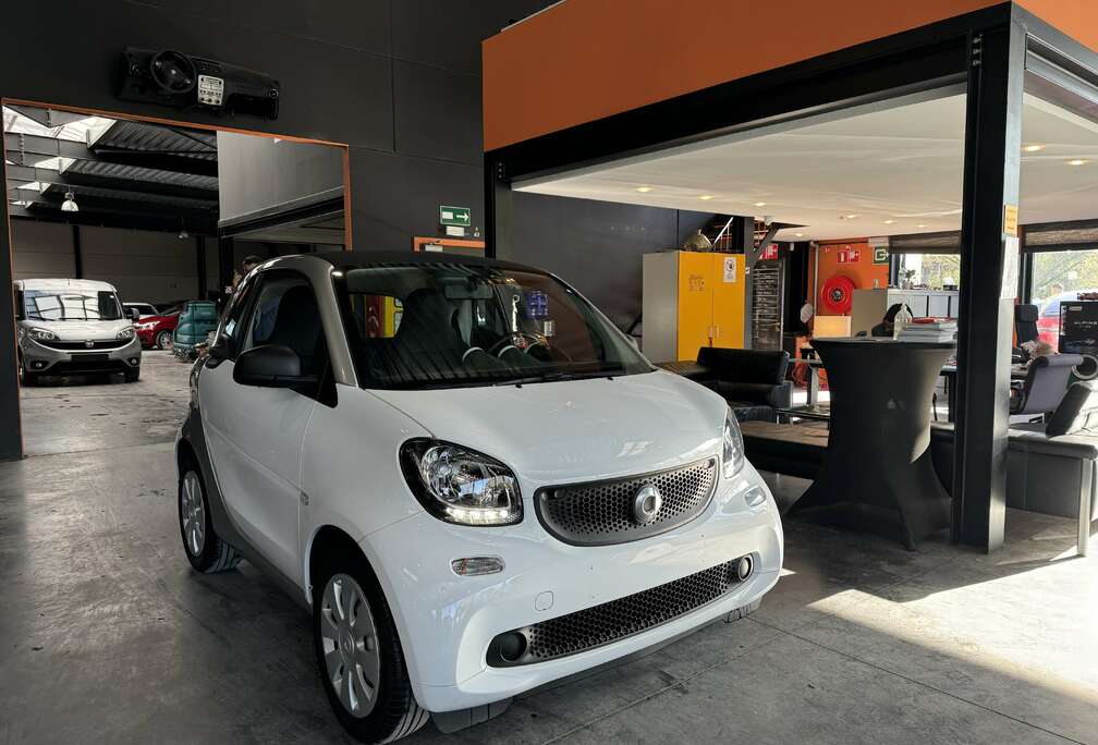 Smart 1.0i - 88.308 KM - PRETE A IMMATRICULEE