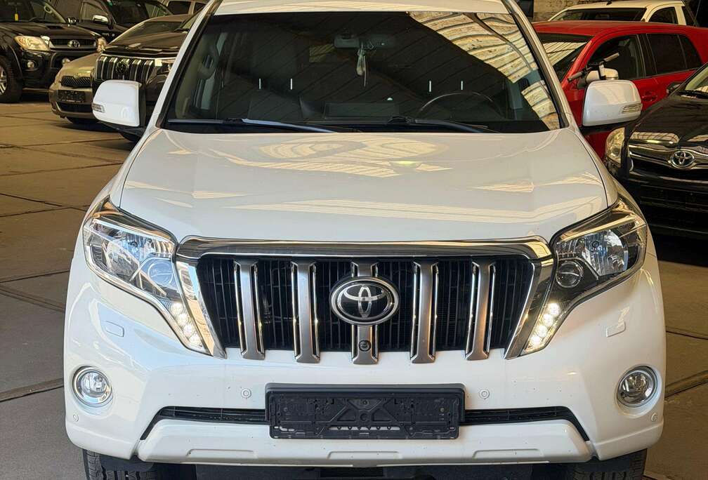 Toyota Land Cruiser 3.0 D-4D Active
