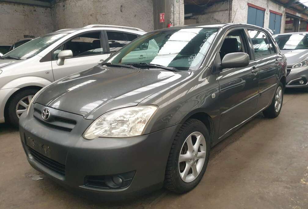 Toyota Corolla 1.6i VVT-i 16v Linea Sol