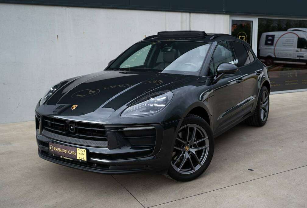 Porsche Pano l BOSE l Sport Chrono l 360° Camera l Electric Seats l Memory l Adaptive Cruise Control l 360°