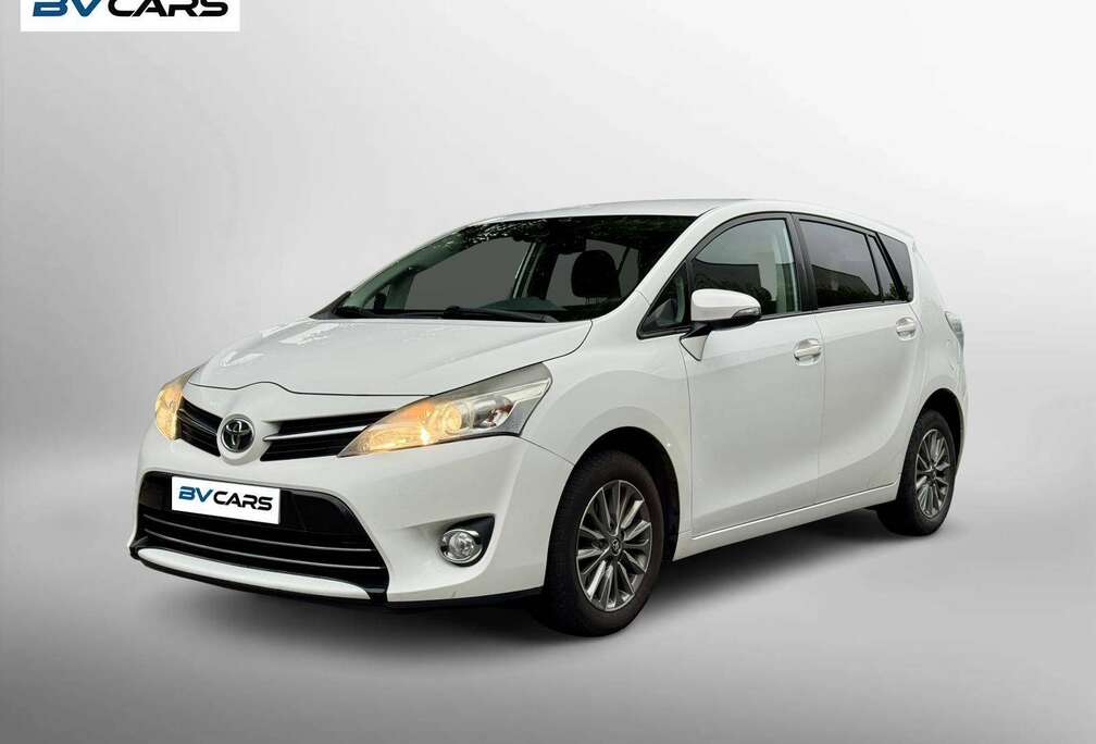Toyota Verso 1.6i Comfort 7Pl/Cruise/Camera/Lane assist
