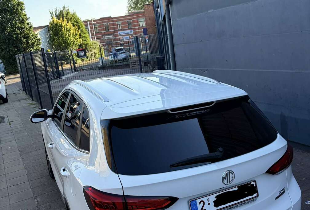 MG Hybrid+ 1.5 Luxury
