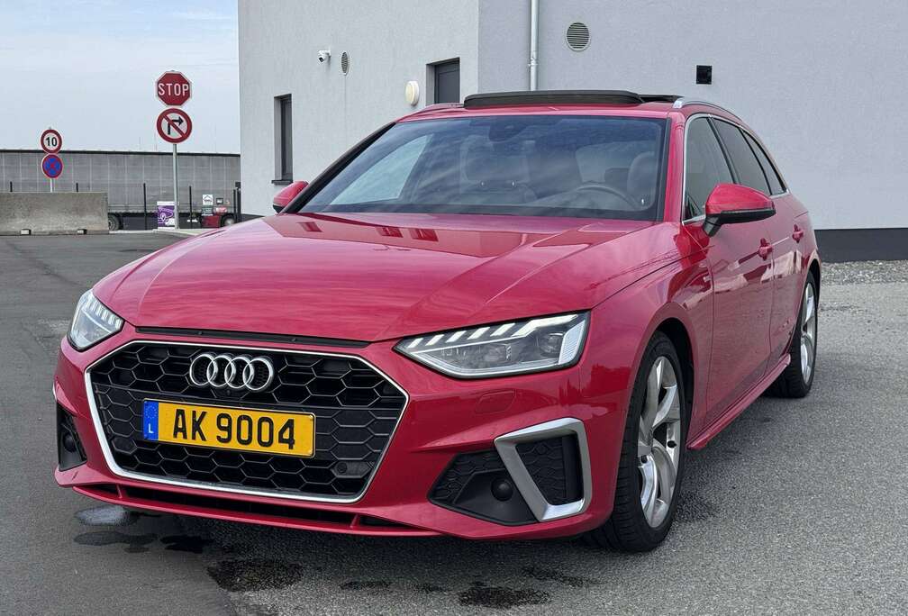 Audi A4 Avant 35 TDi S line S tronic