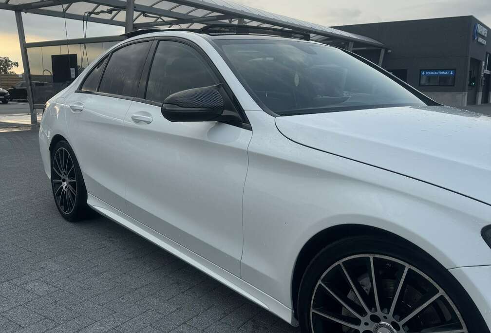 Mercedes-Benz d 9G-TRONIC AMG Line