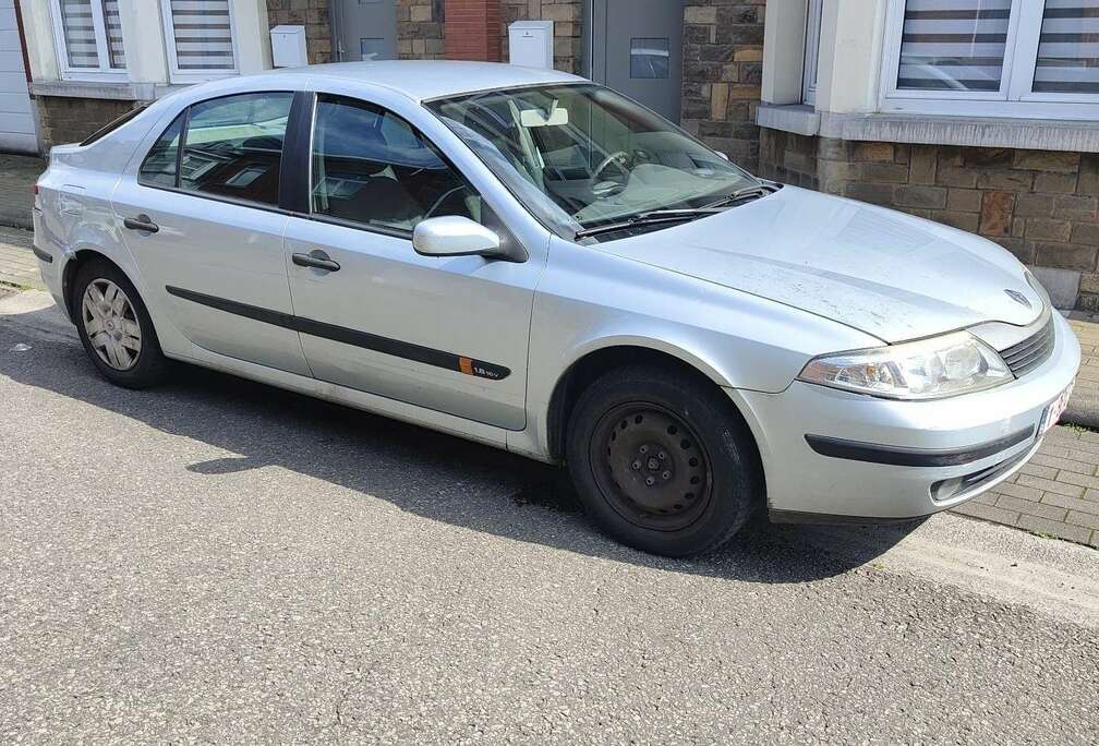 Renault Evolution 1.8 16V Dynamique