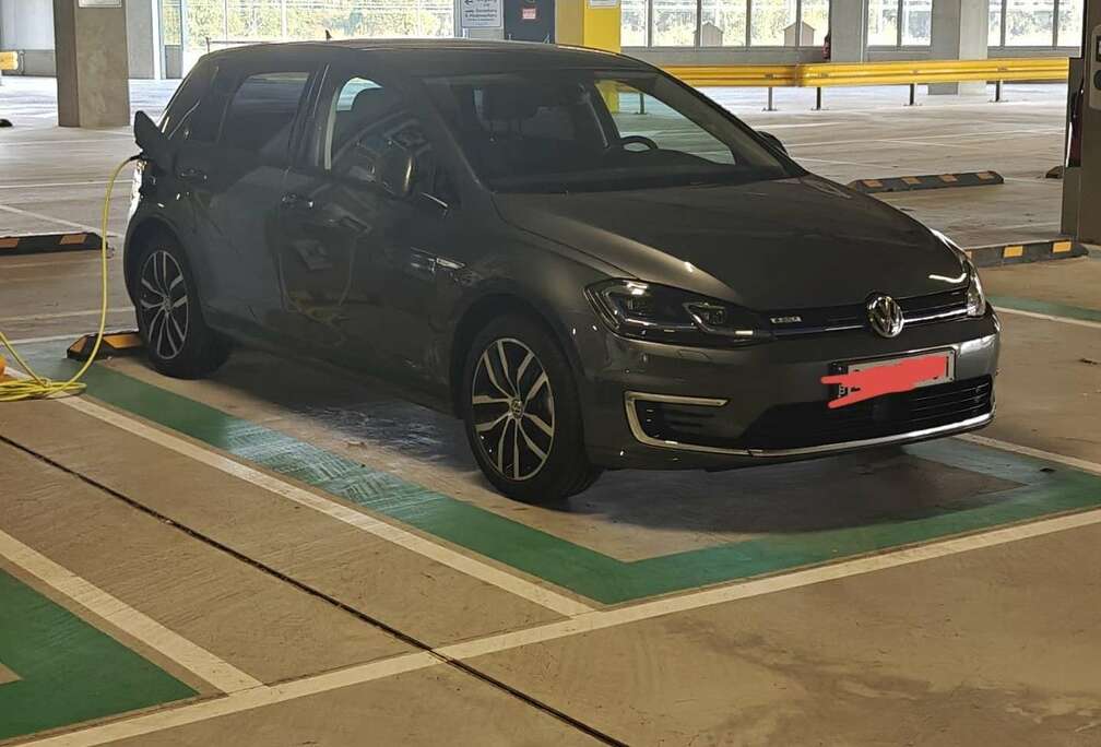 Volkswagen E golf 35kwh