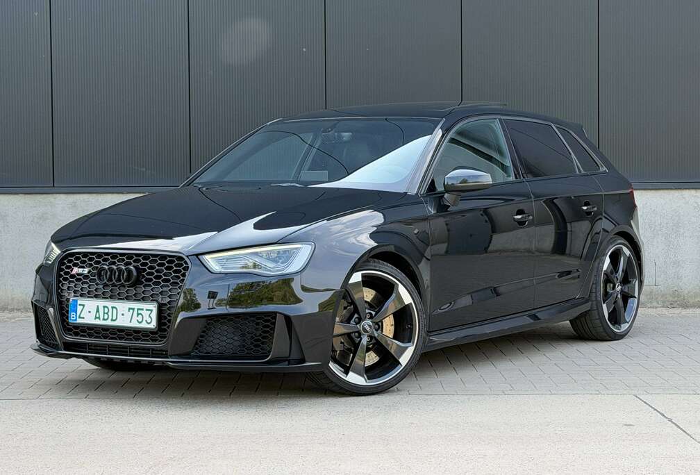 Audi RS3 Sportback 2.5 TFSI Quattro S tronic