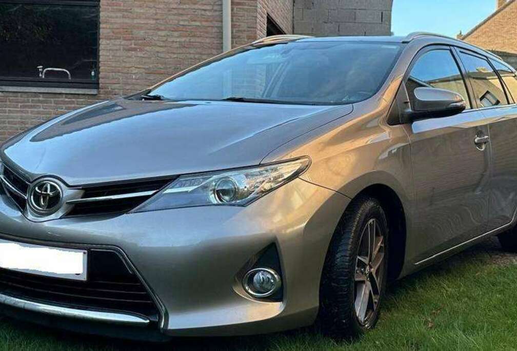 Toyota Auris 1.33i VVT-i Dynamic