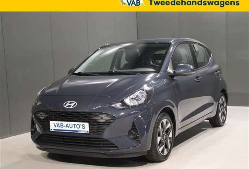 Hyundai FIRST EDITION
