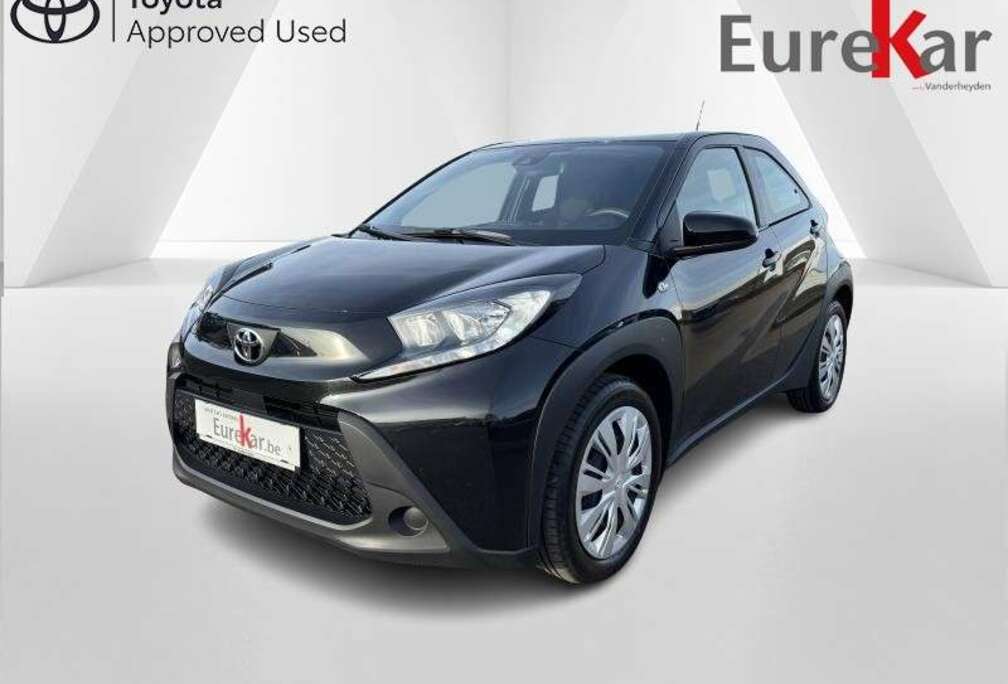 Toyota 1.0 VVT-I X Play