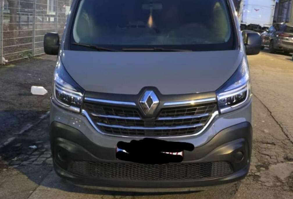 Renault Passenger 2.0 Blue dCi