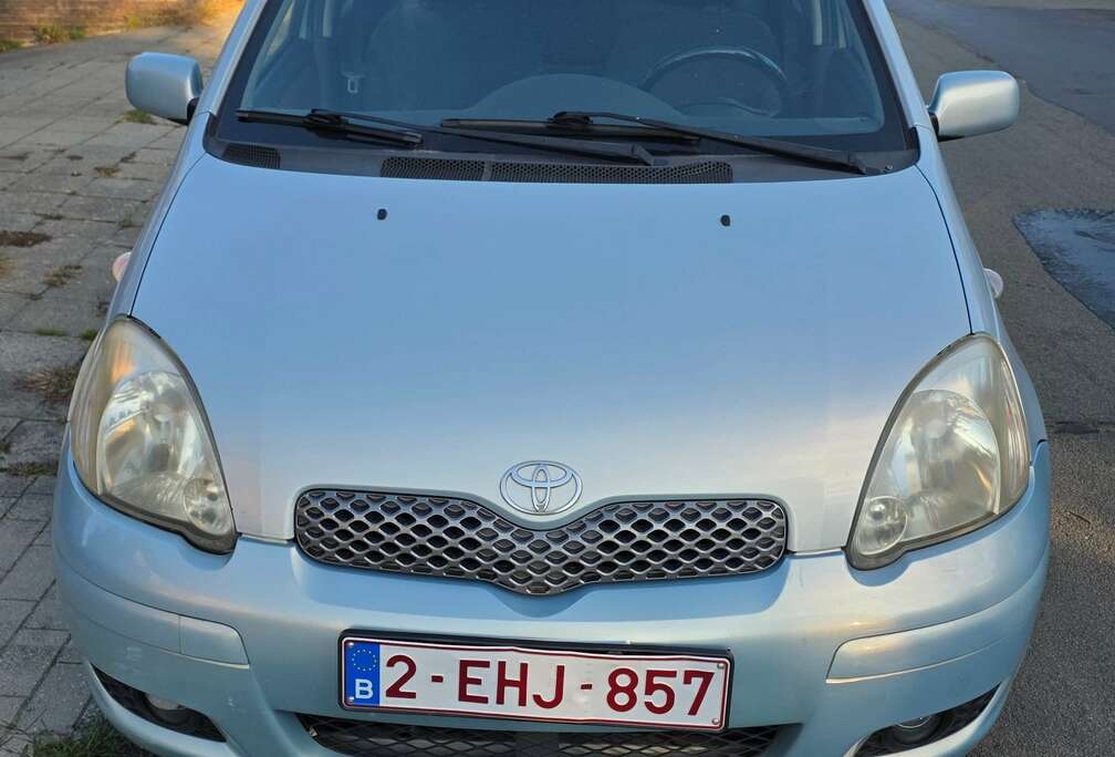 Toyota 1.3i VVT-i 16v Linea Sol