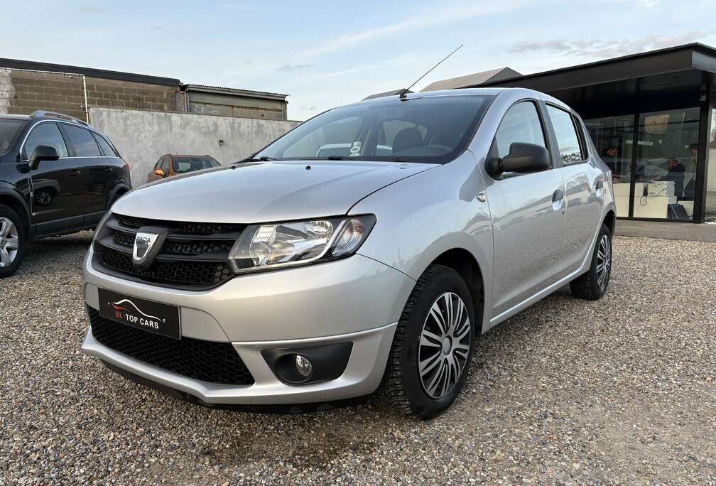 Dacia Sandero 1.2i Liberty ** 12 Mois De Garantie **