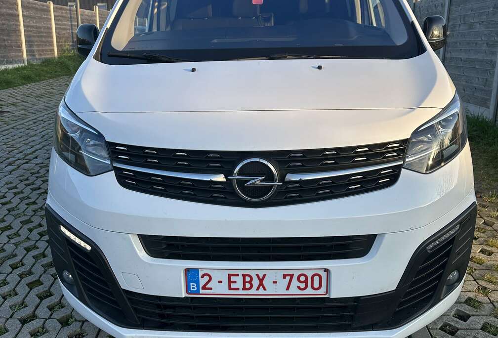 Opel 08-2023/DUB Cab 6pl/2.0 ATB 180CH/51200KM