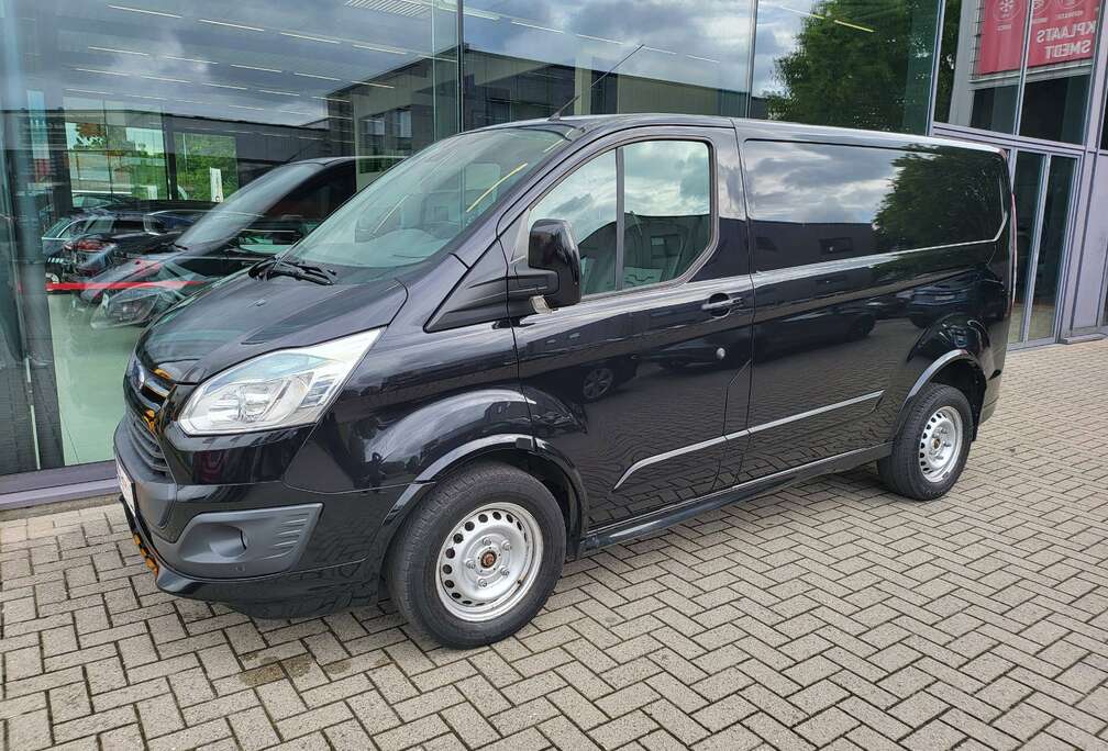 Ford 2.2 TDCI  2014  Handgeschakeld  139.093 km  Lichte Vracht PDC  Bluetooth  Airco  Trekhaak 2500kg