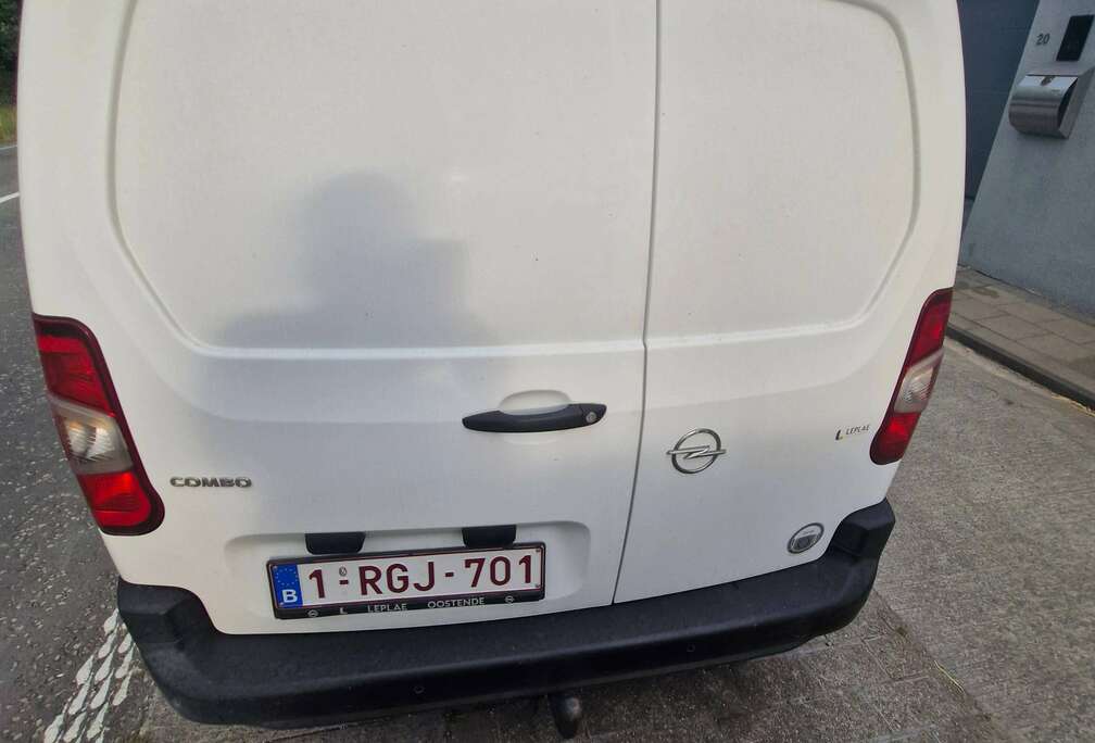 Opel Combo 1.5 TD BI L1H1 Light Edition (EU6.2)