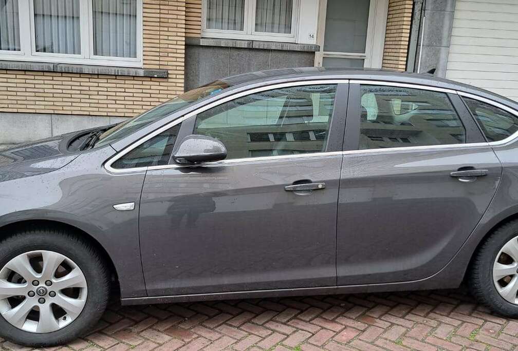 Opel Astra 1.4i Enjoy