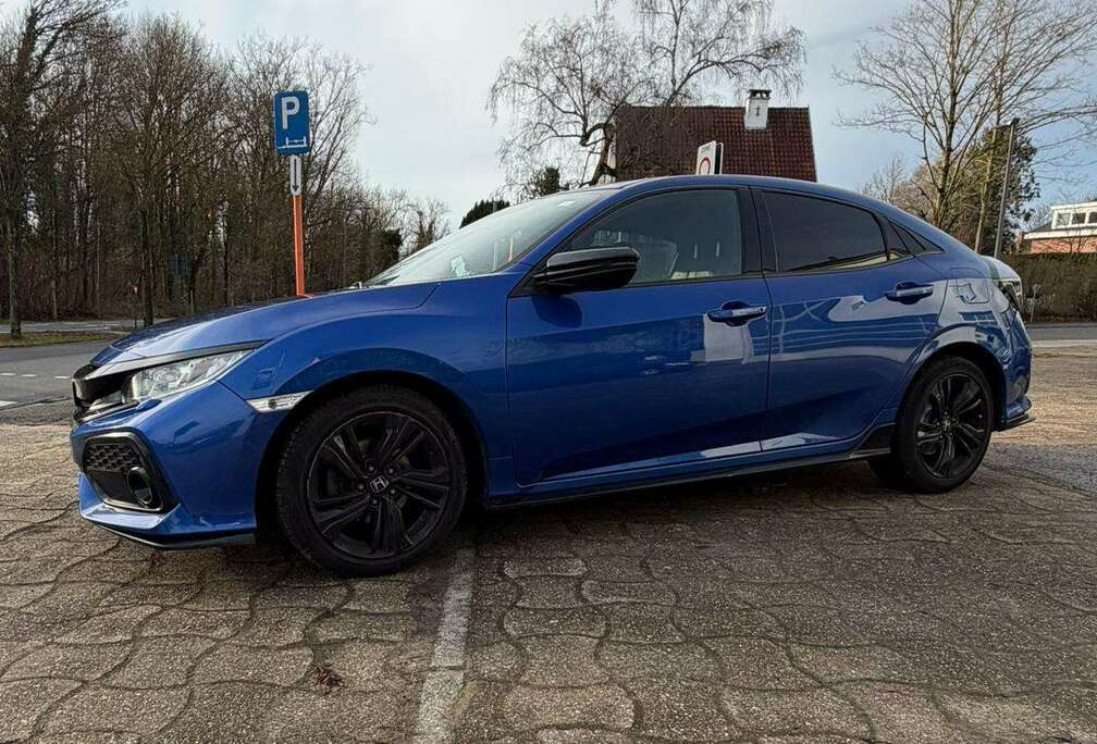 Honda Civic 1.0 i-VTEC Elegance