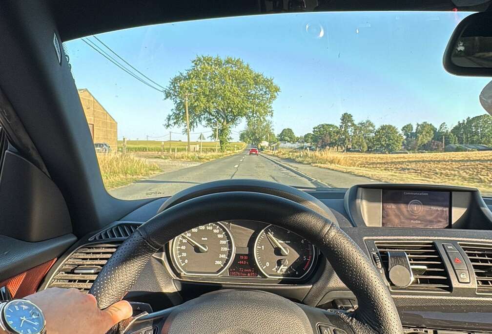 BMW 120d 163 ch Luxe