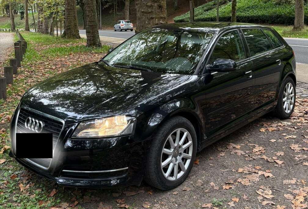 Audi A3 Sportback 1.6 TDi e Attraction Start/Stop DPF