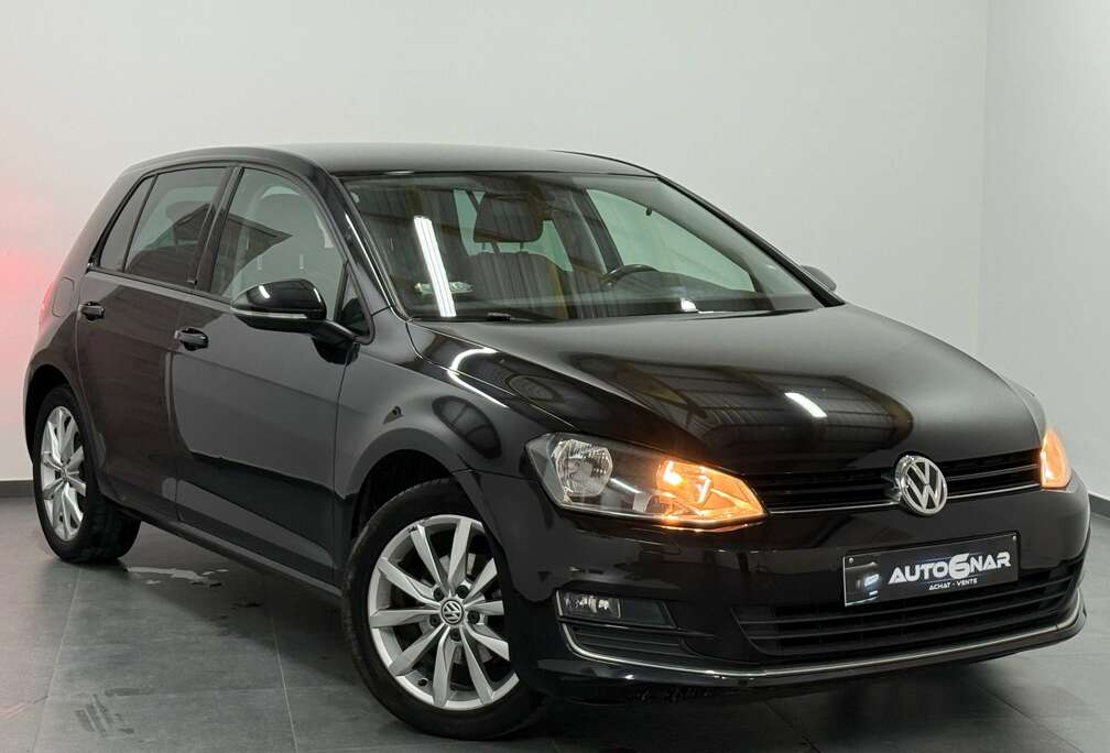 Volkswagen 1.2 TSI Allstar Euro 6 - Carnet - Navi - CarPlay