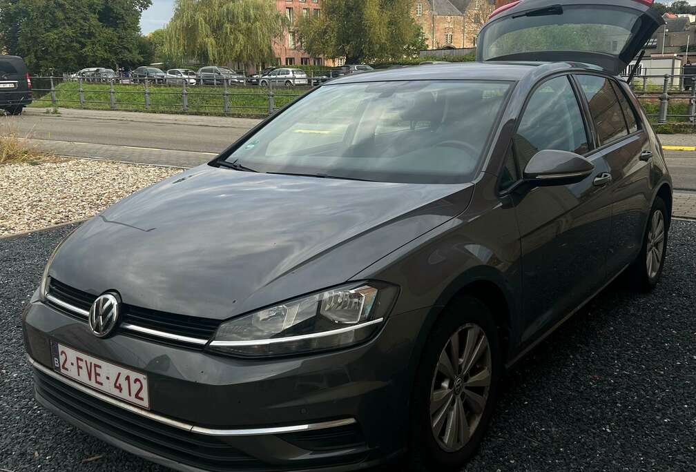 Volkswagen Golf 1.6 TDI